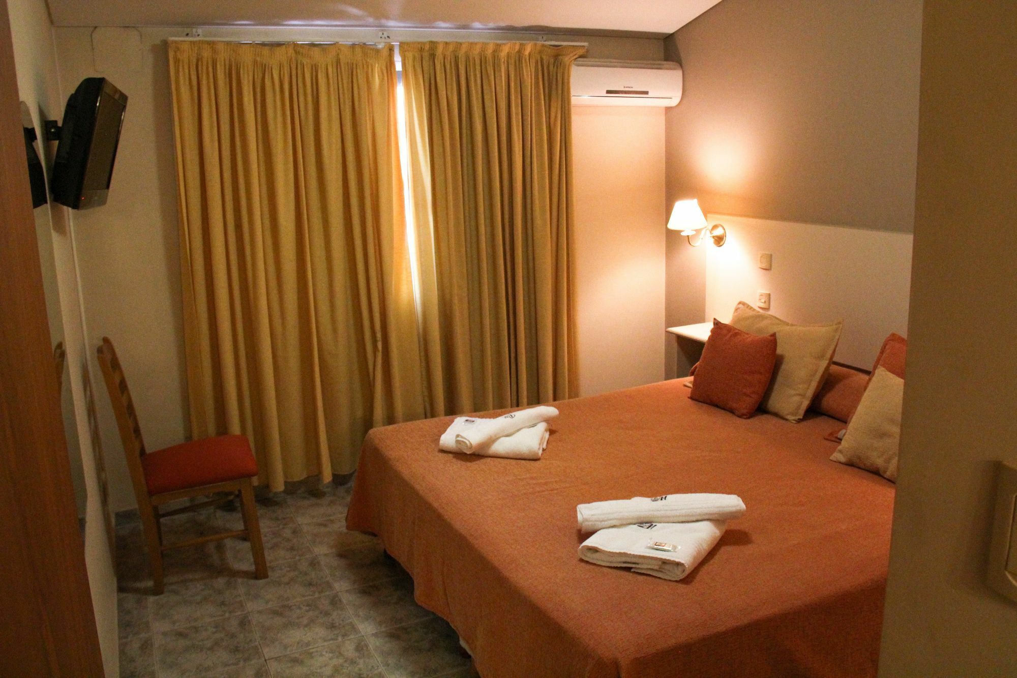 Patio Mediterraneo Apart Hotel Сан Рафаел Екстериор снимка